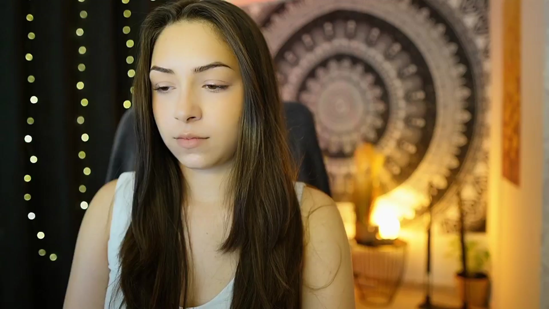 Gallery image thumbnail from Briar__Rose's myfreecams stream on, 05/24/2024, 15:45 image 15 of 20