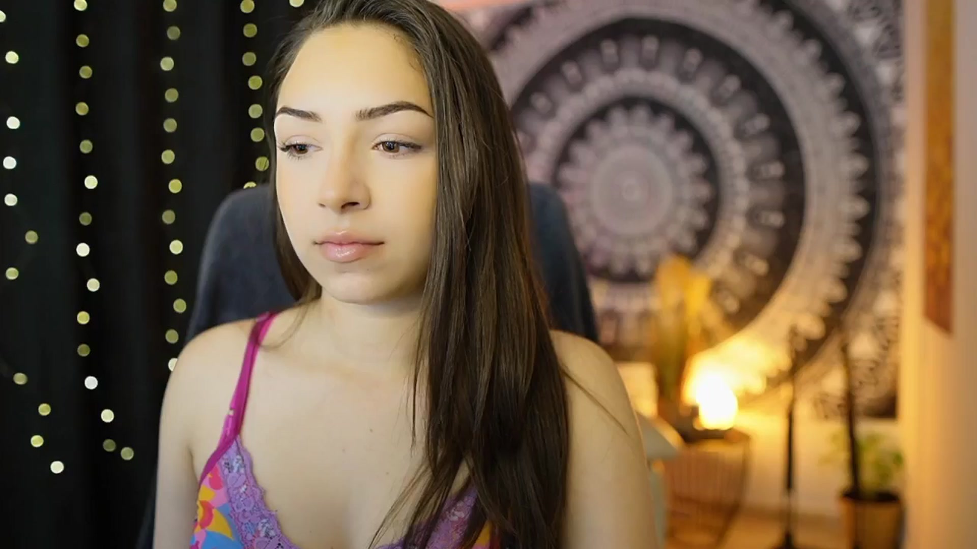 Gallery image thumbnail from Briar__Rose's myfreecams stream on, 05/25/2024, 15:18 image 4 of 20