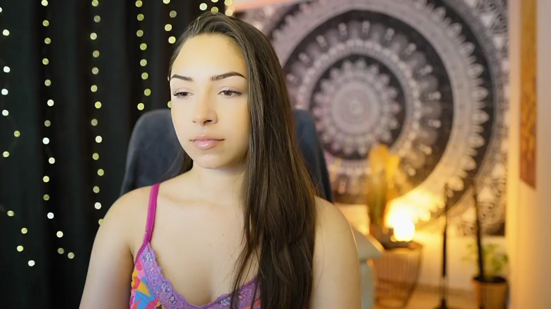 Gallery image thumbnail from Briar__Rose's myfreecams stream on, 05/25/2024, 17:13 image 18 of 20