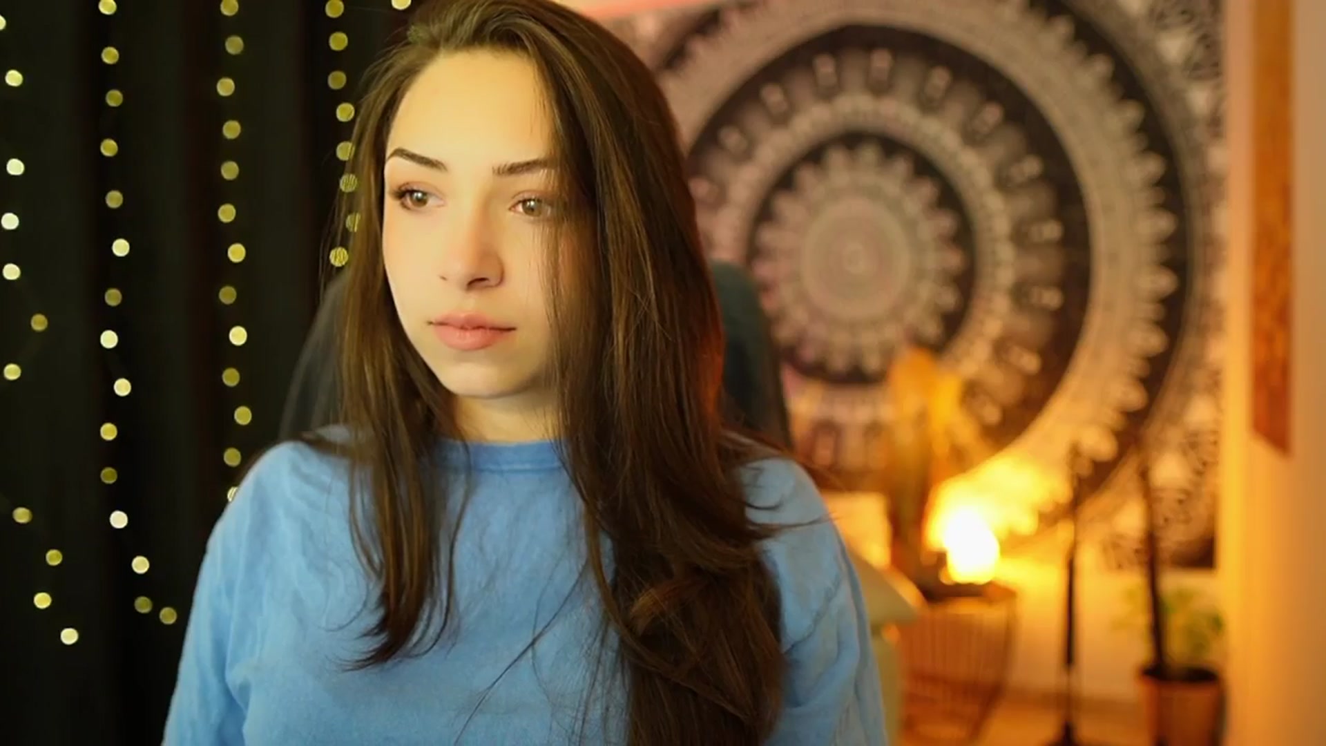 Gallery image thumbnail from Briar__Rose's myfreecams stream on, 05/26/2024, 13:29 image 11 of 20