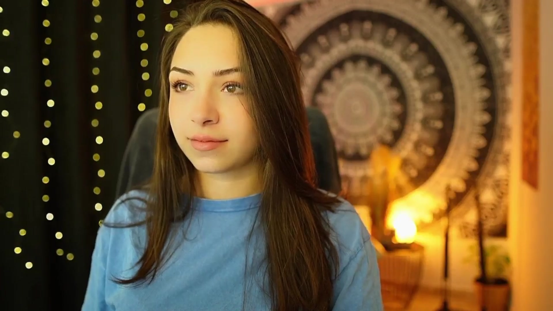 Gallery image thumbnail from Briar__Rose's myfreecams stream on, 05/26/2024, 13:29 image 19 of 20