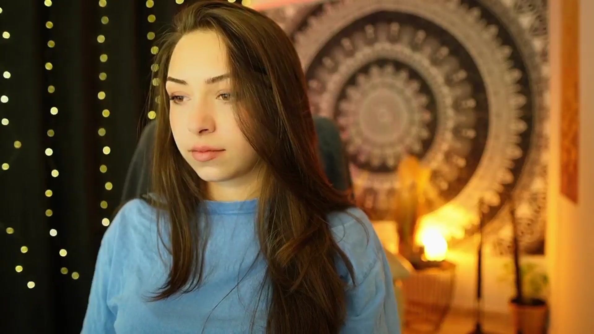 Gallery image thumbnail from Briar__Rose's myfreecams stream on, 05/26/2024, 13:29 image 7 of 20