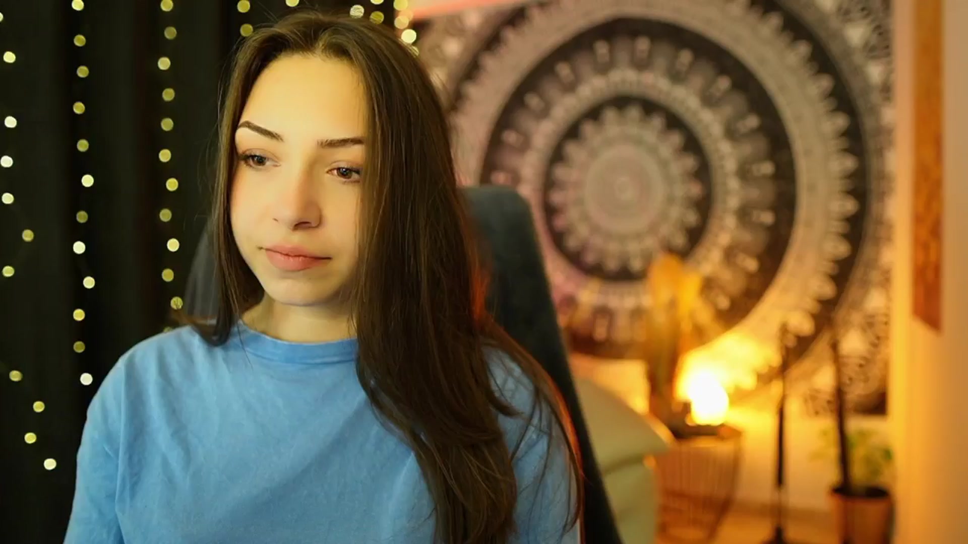 Gallery image thumbnail from Briar__Rose's myfreecams stream on, 05/26/2024, 14:11 image 14 of 20