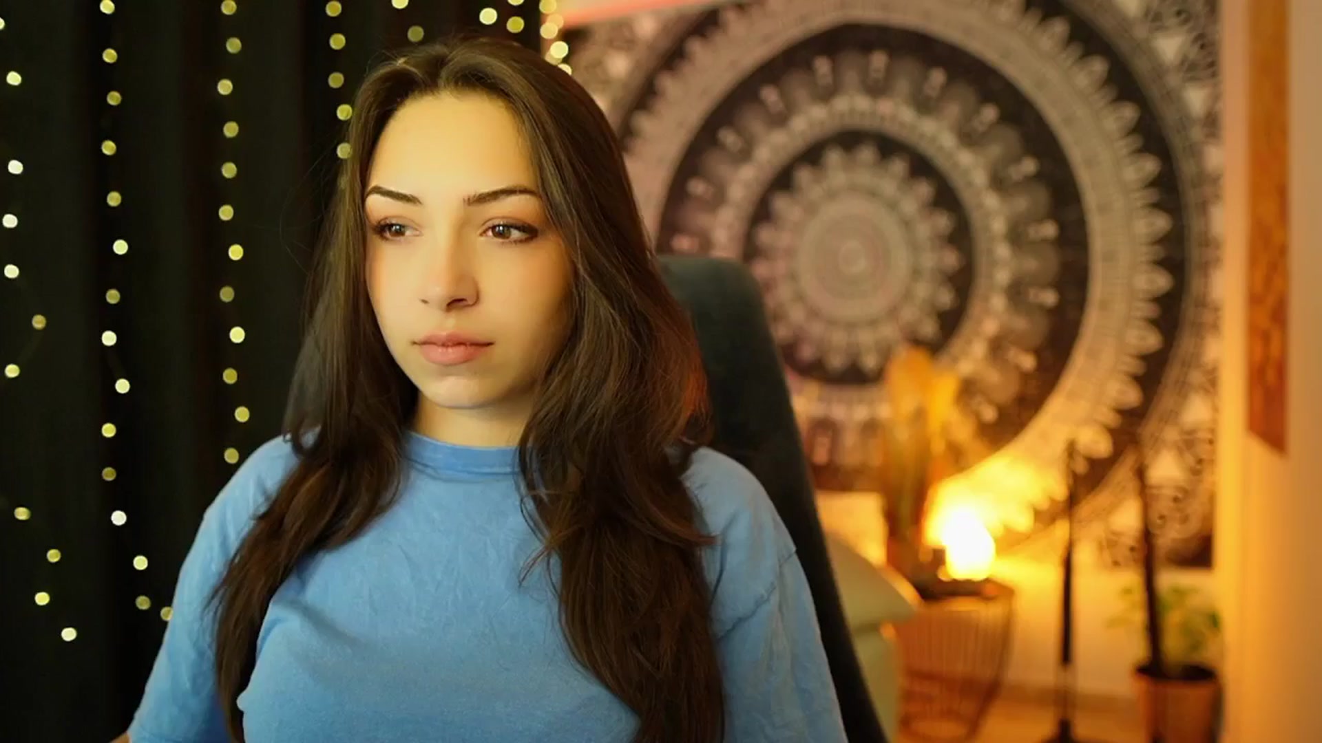 Gallery image thumbnail from Briar__Rose's myfreecams stream on, 05/26/2024, 16:18 image 15 of 20