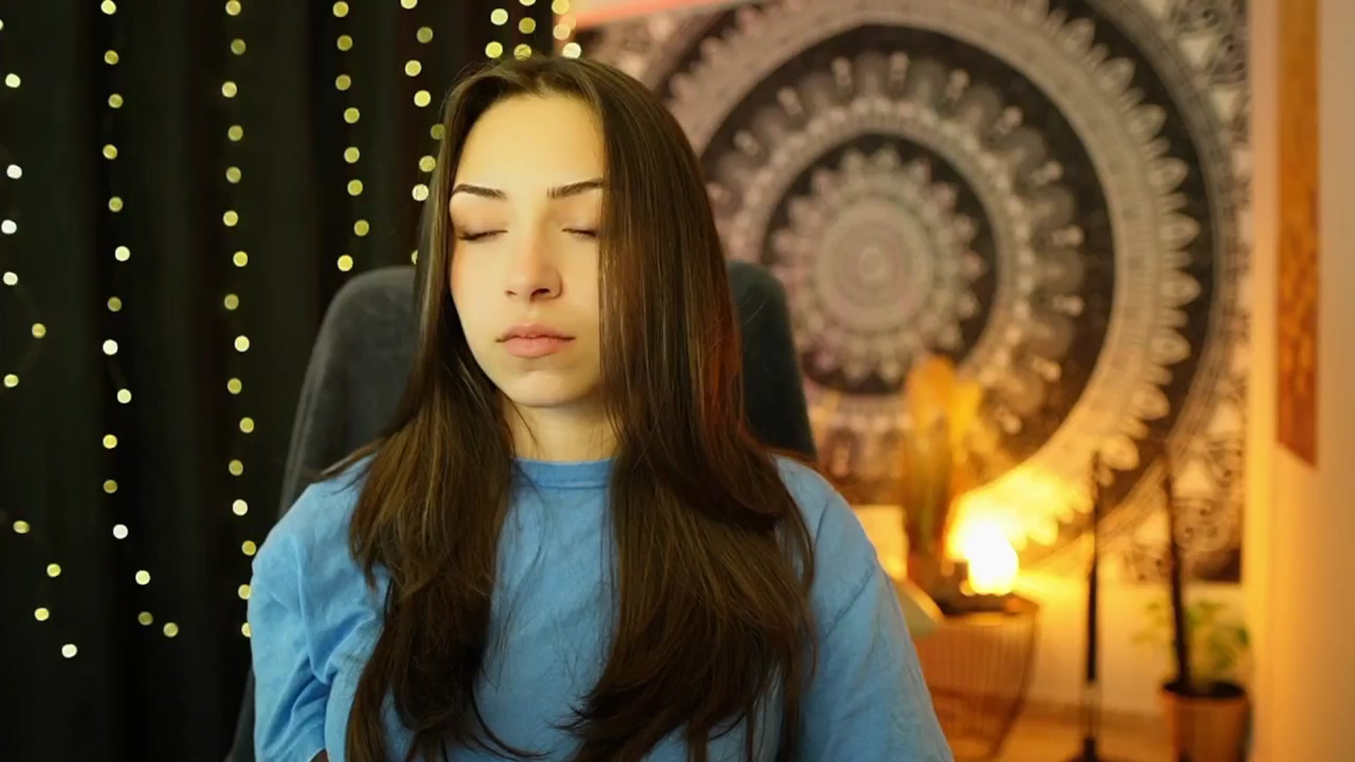 Gallery image thumbnail from Briar__Rose's myfreecams stream on, 05/26/2024, 18:07 image 12 of 20