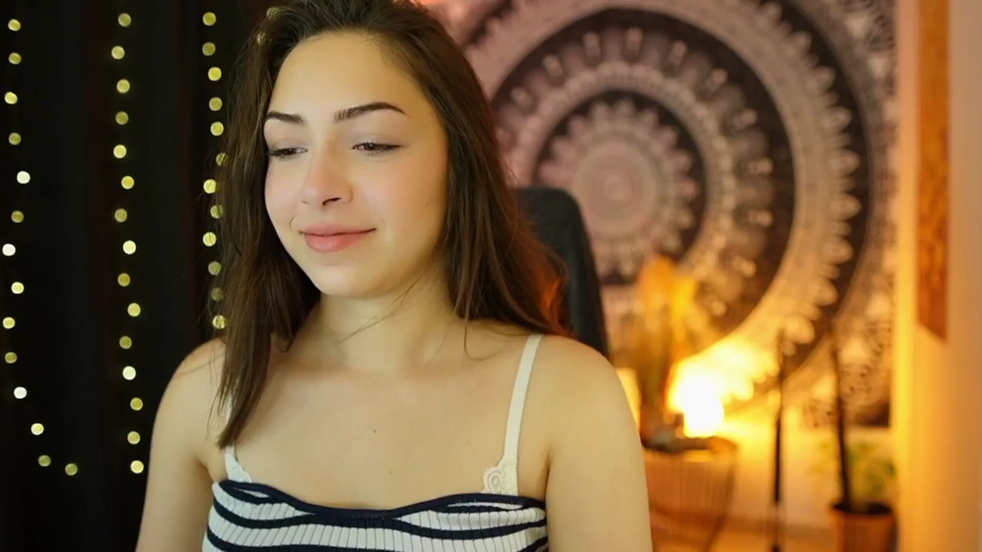 Gallery image thumbnail from Briar__Rose's myfreecams stream on, 05/30/2024, 13:30 image 10 of 20