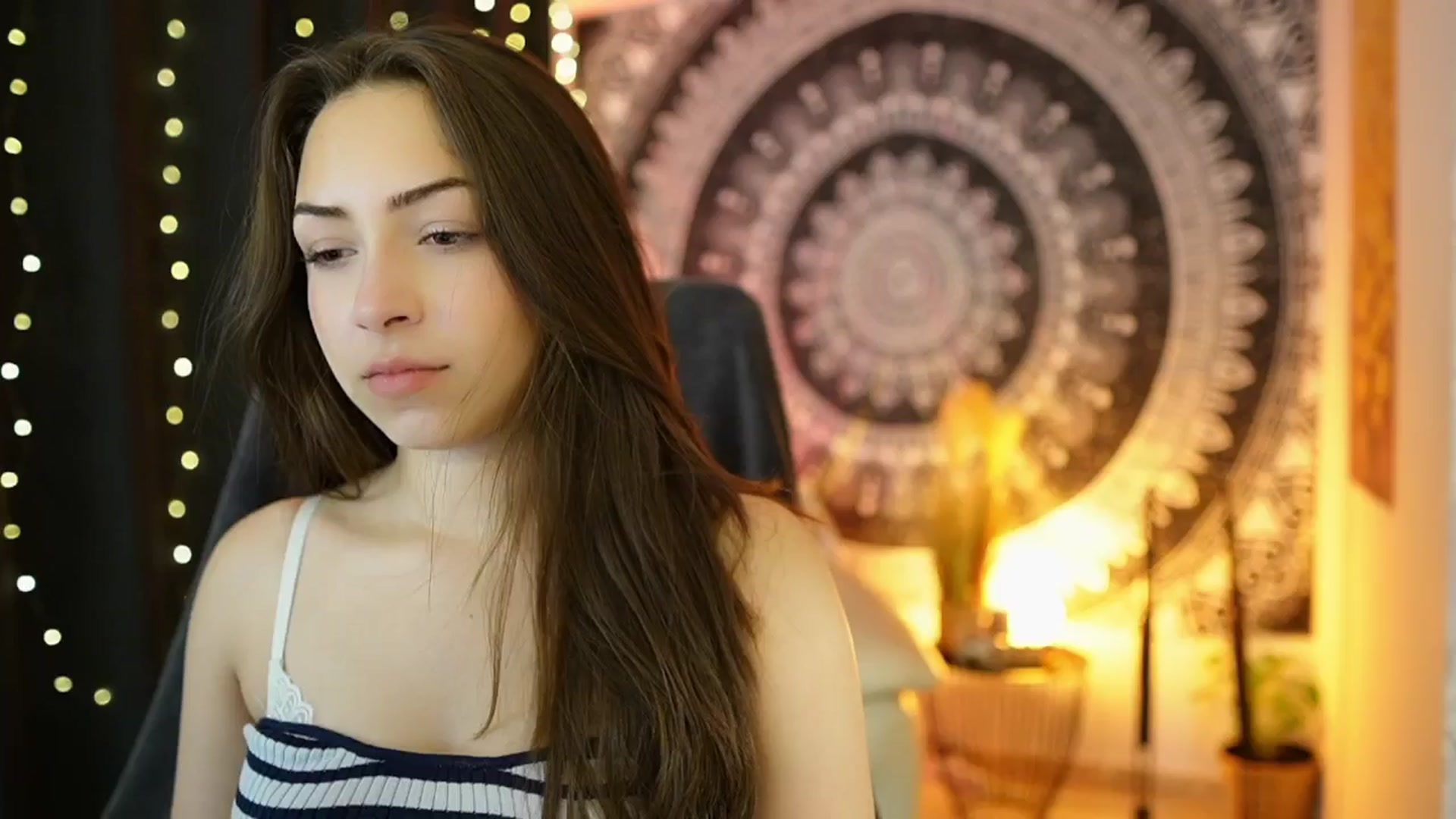 Gallery image thumbnail from Briar__Rose's myfreecams stream on, 05/30/2024, 15:07 image 1 of 20