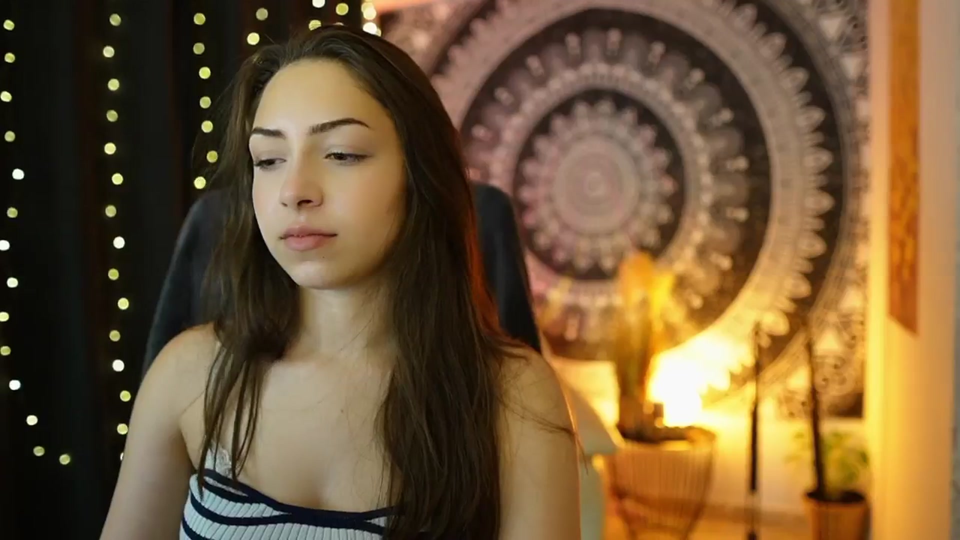 Gallery image thumbnail from Briar__Rose's myfreecams stream on, 05/30/2024, 16:23 image 13 of 20
