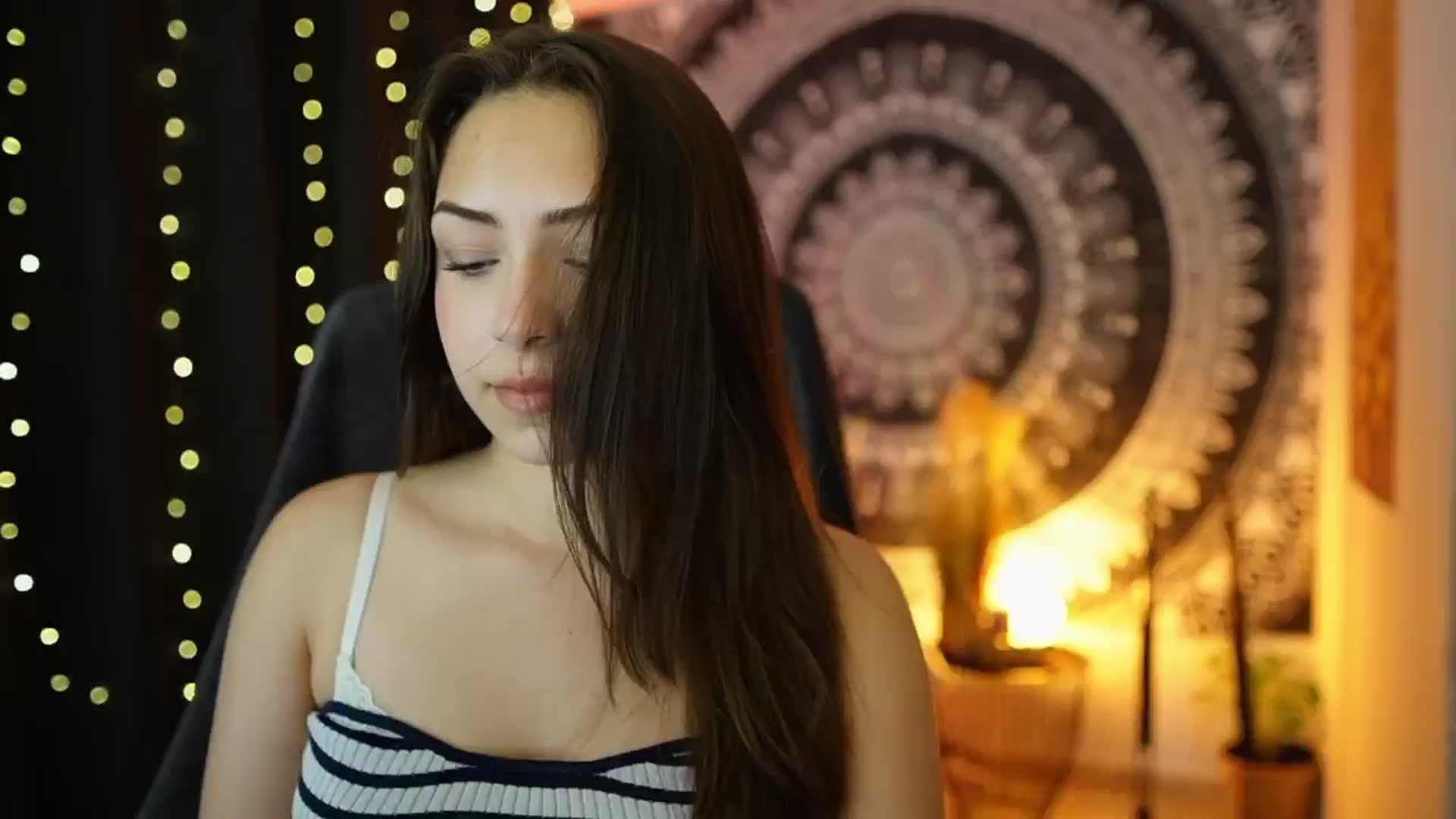 Gallery image thumbnail from Briar__Rose's myfreecams stream on, 05/30/2024, 16:23 image 1 of 20