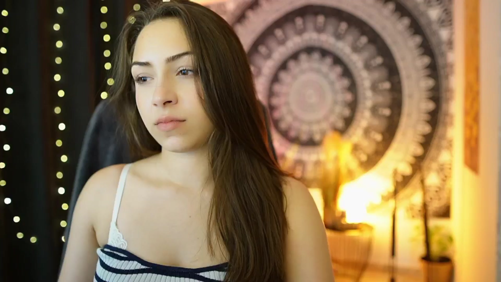 Gallery image thumbnail from Briar__Rose's myfreecams stream on, 05/30/2024, 16:56 image 5 of 20