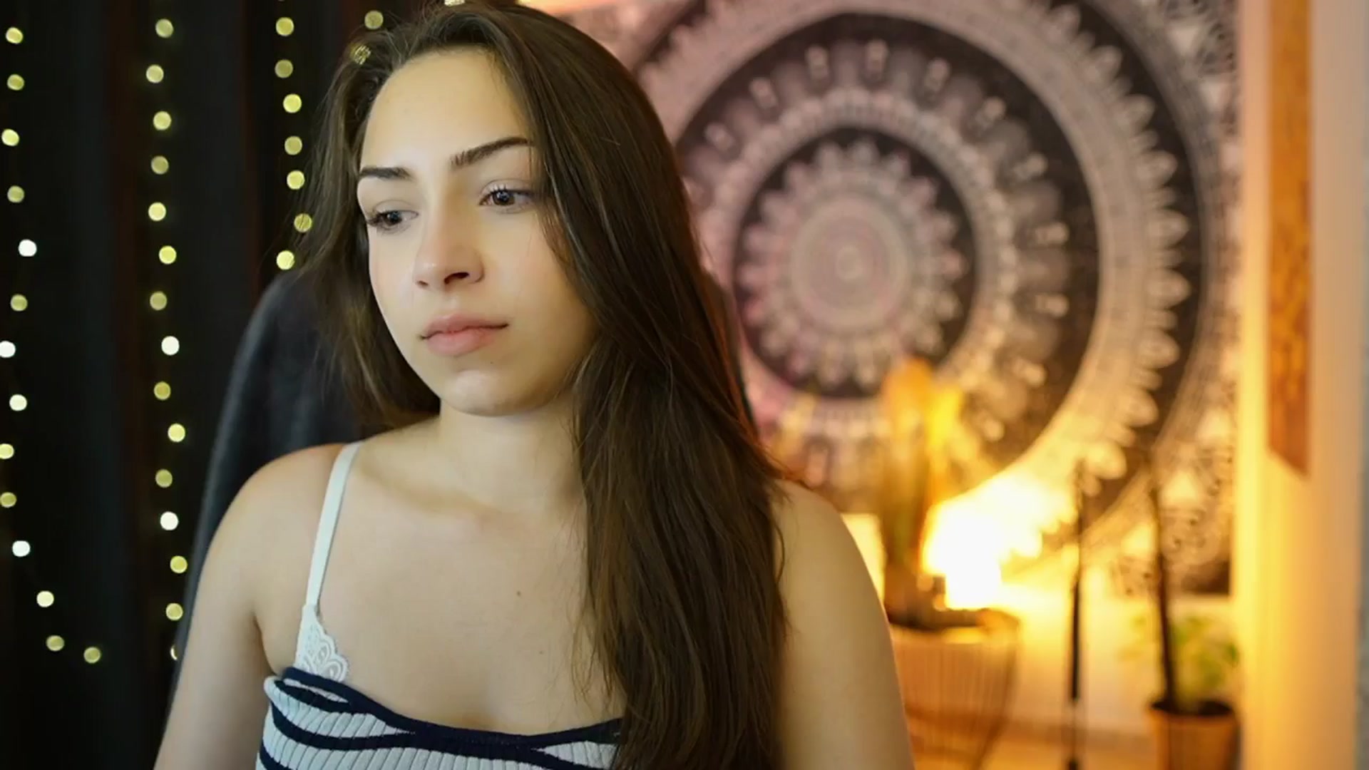 Gallery image thumbnail from Briar__Rose's myfreecams stream on, 05/30/2024, 16:56 image 4 of 20