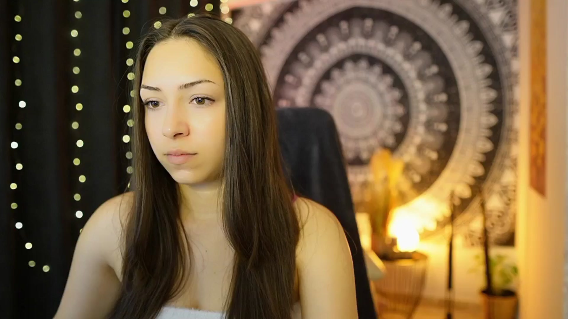Gallery image thumbnail from Briar__Rose's myfreecams stream on, 06/01/2024, 13:53 image 6 of 20
