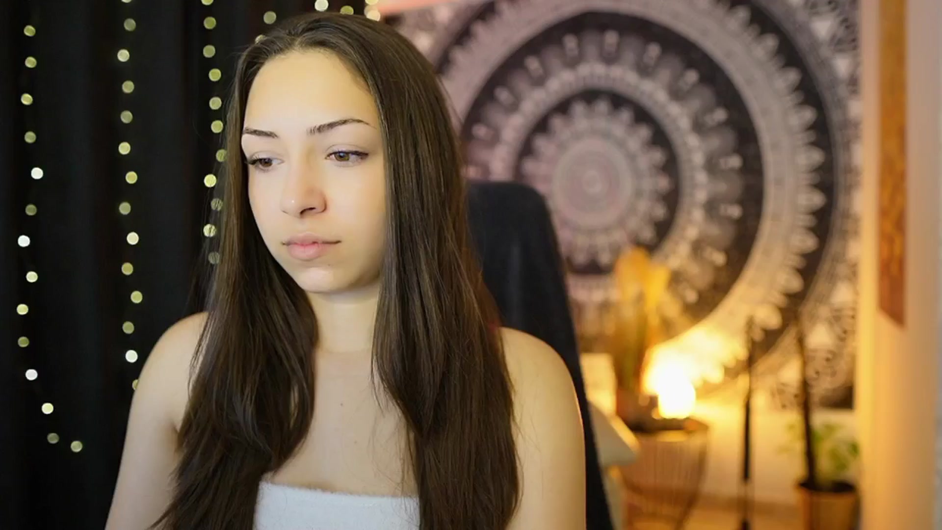 Gallery image thumbnail from Briar__Rose's myfreecams stream on, 06/01/2024, 13:53 image 17 of 20