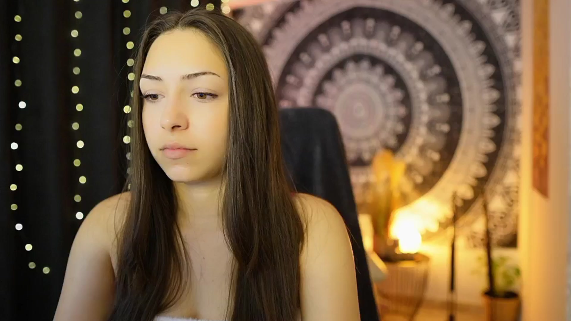 Gallery image thumbnail from Briar__Rose's myfreecams stream on, 06/01/2024, 13:53 image 8 of 20