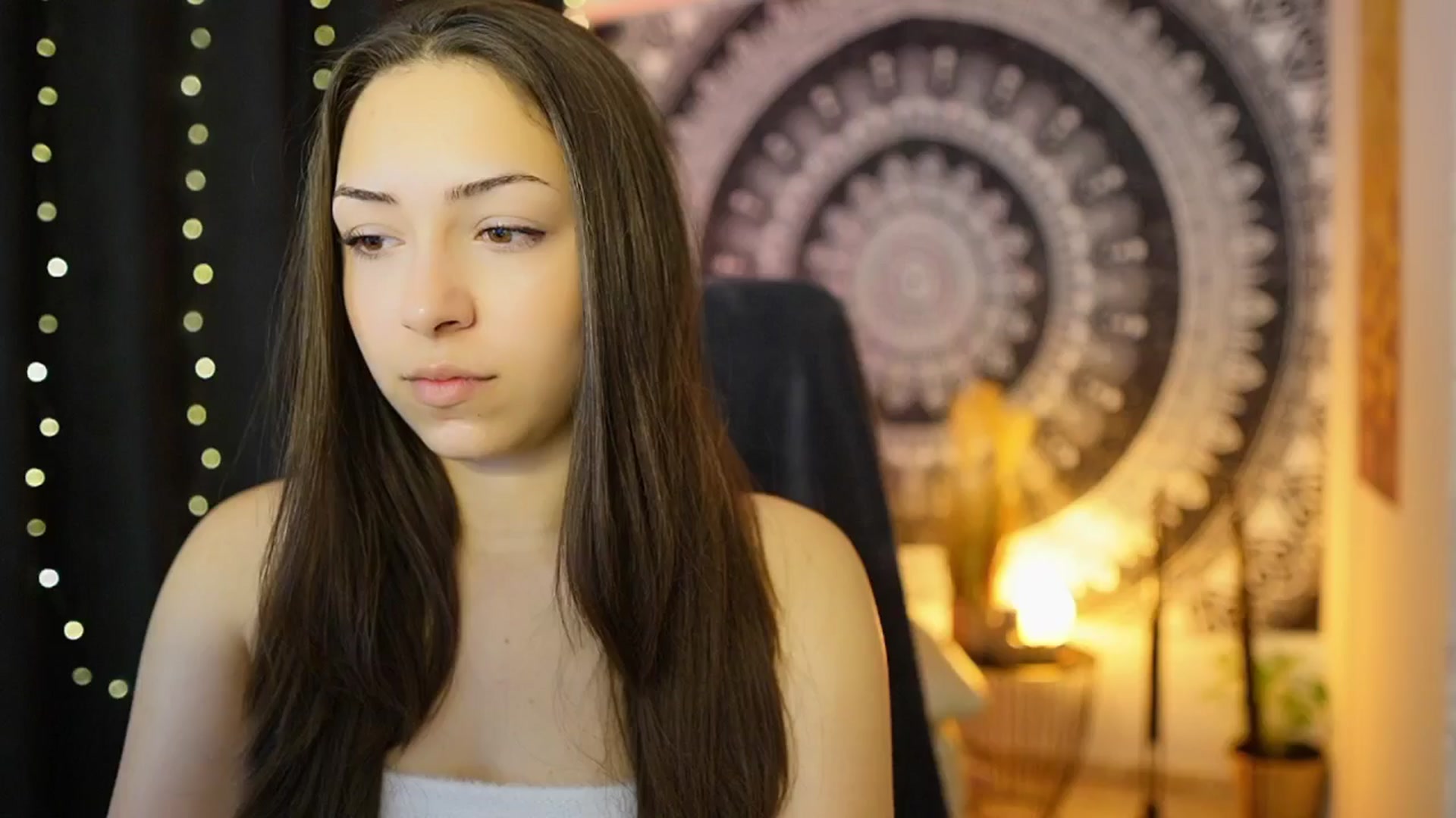 Gallery image thumbnail from Briar__Rose's myfreecams stream on, 06/01/2024, 13:53 image 13 of 20