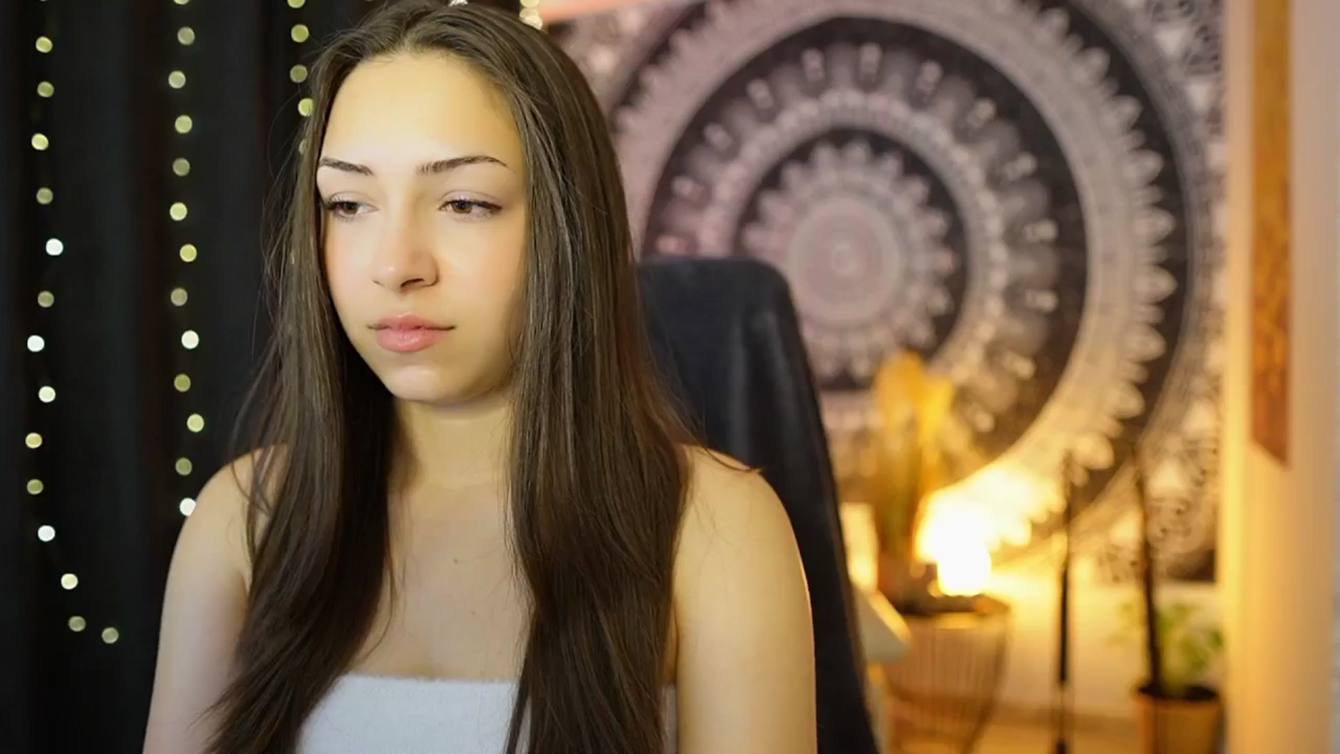 Gallery image thumbnail from Briar__Rose's myfreecams stream on, 06/01/2024, 15:14 image 4 of 20