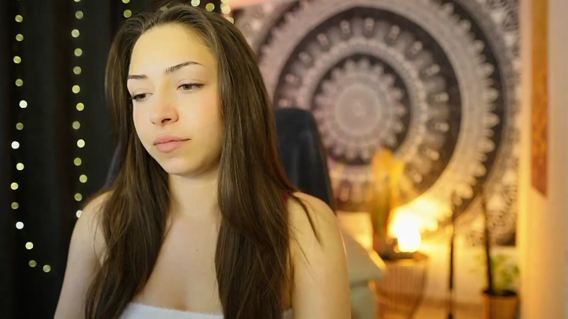 Gallery image thumbnail from Briar__Rose's myfreecams stream on, 06/01/2024, 18:00 image 6 of 20