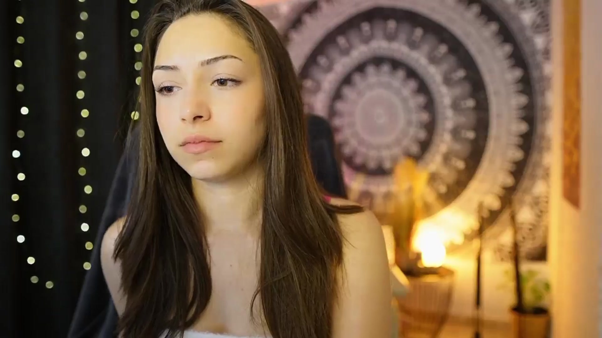 Gallery image thumbnail from Briar__Rose's myfreecams stream on, 06/01/2024, 18:00 image 13 of 20