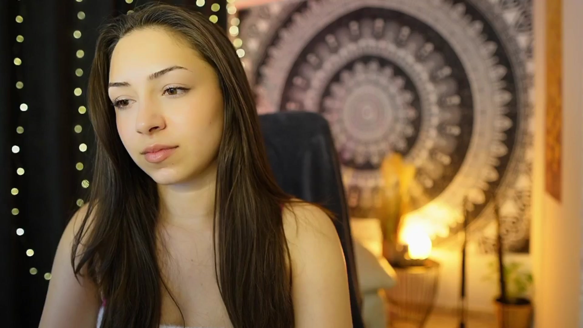 Gallery image thumbnail from Briar__Rose's myfreecams stream on, 06/01/2024, 18:00 image 9 of 20