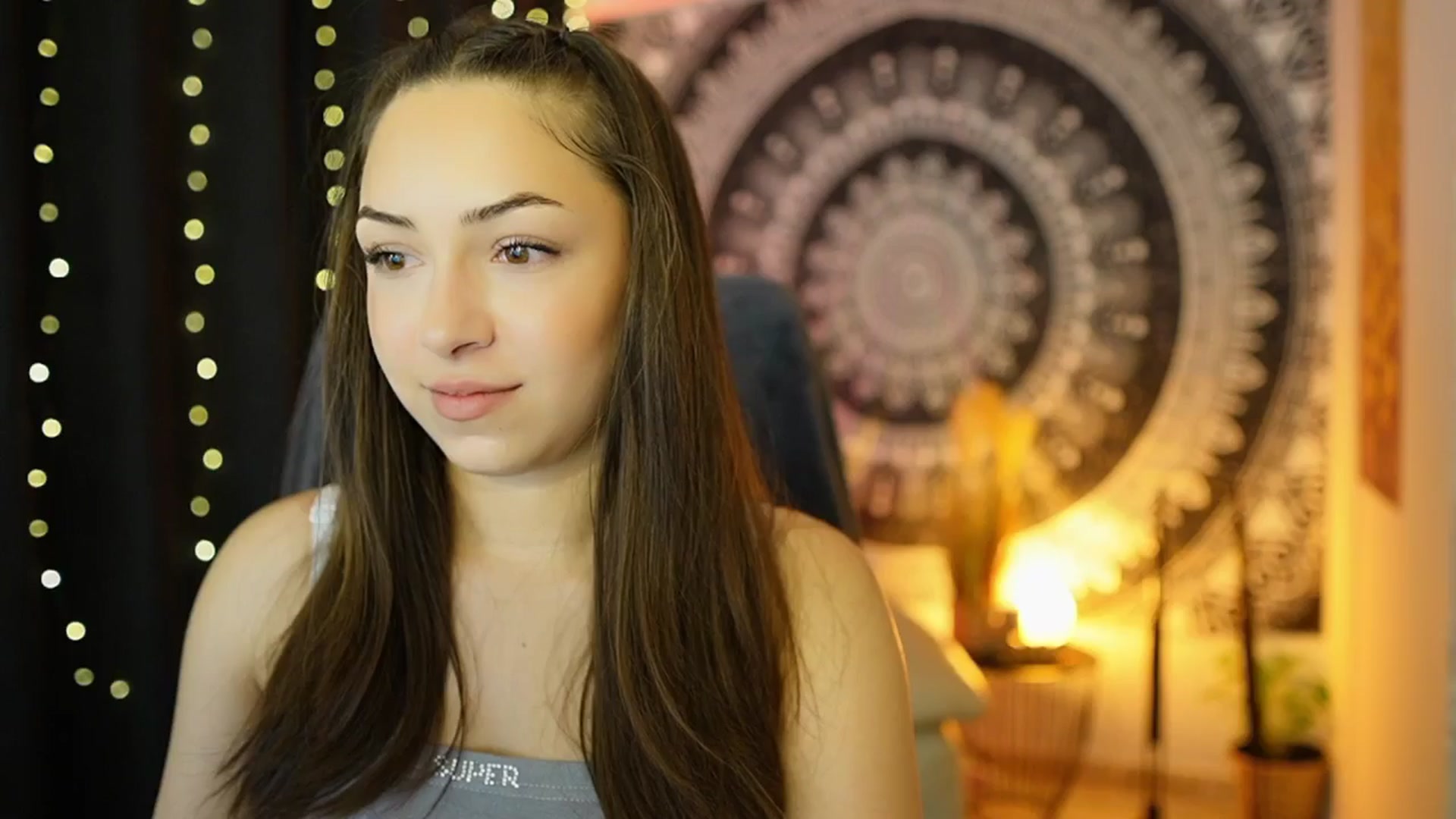 Gallery image thumbnail from Briar__Rose's myfreecams stream on, 06/02/2024, 12:44 image 14 of 20