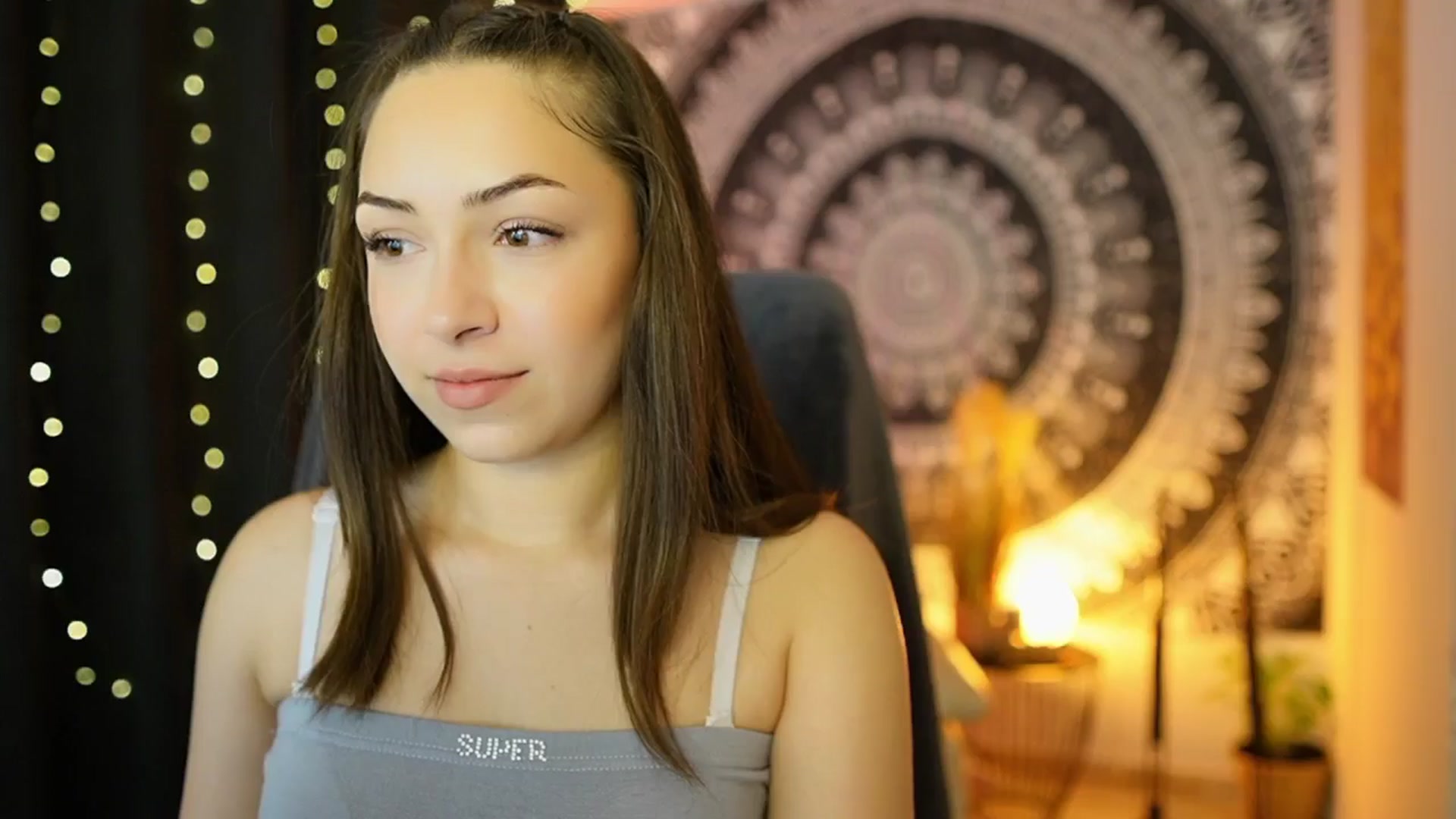 Gallery image thumbnail from Briar__Rose's myfreecams stream on, 06/02/2024, 13:08 image 3 of 20