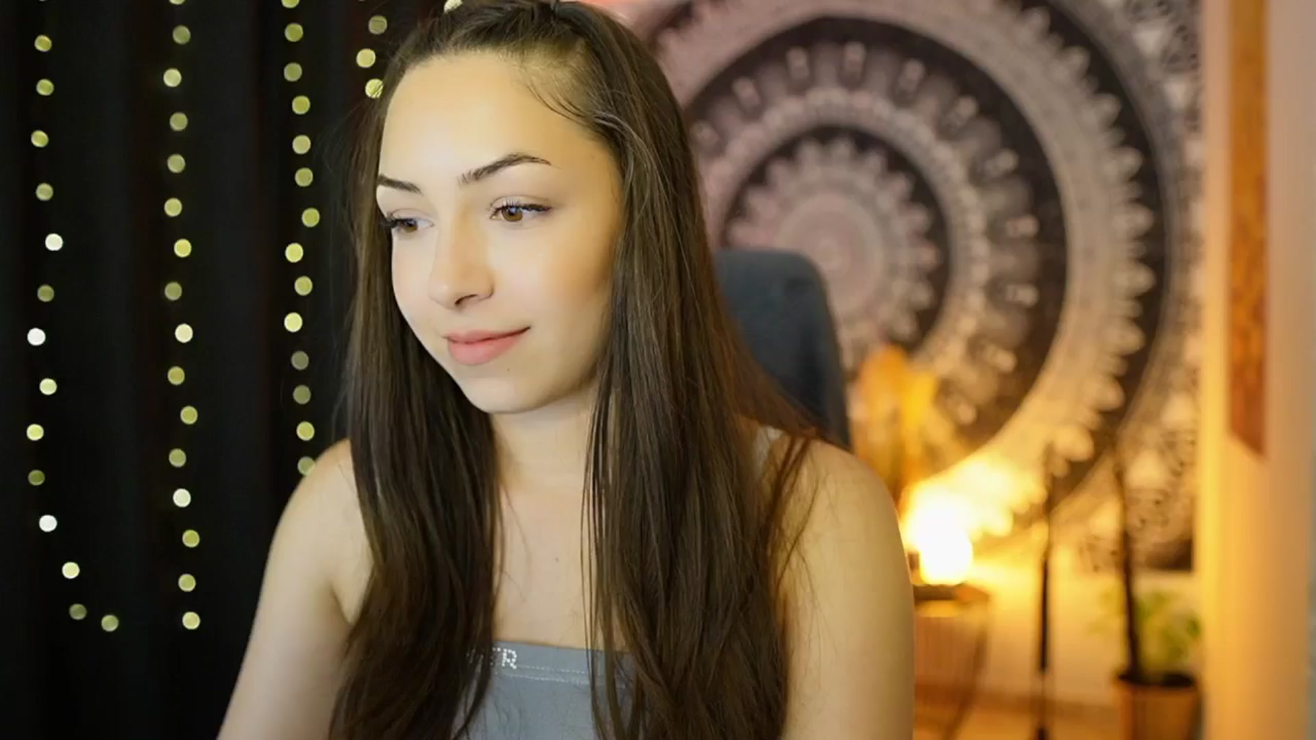 Gallery image thumbnail from Briar__Rose's myfreecams stream on, 06/02/2024, 16:40 image 3 of 20