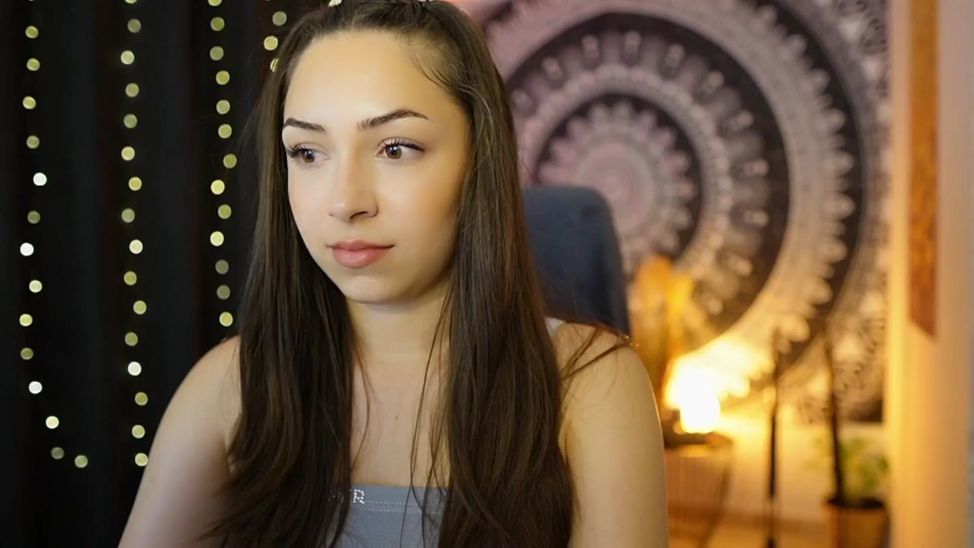 Gallery image thumbnail from Briar__Rose's myfreecams stream on, 06/02/2024, 16:40 image 15 of 20