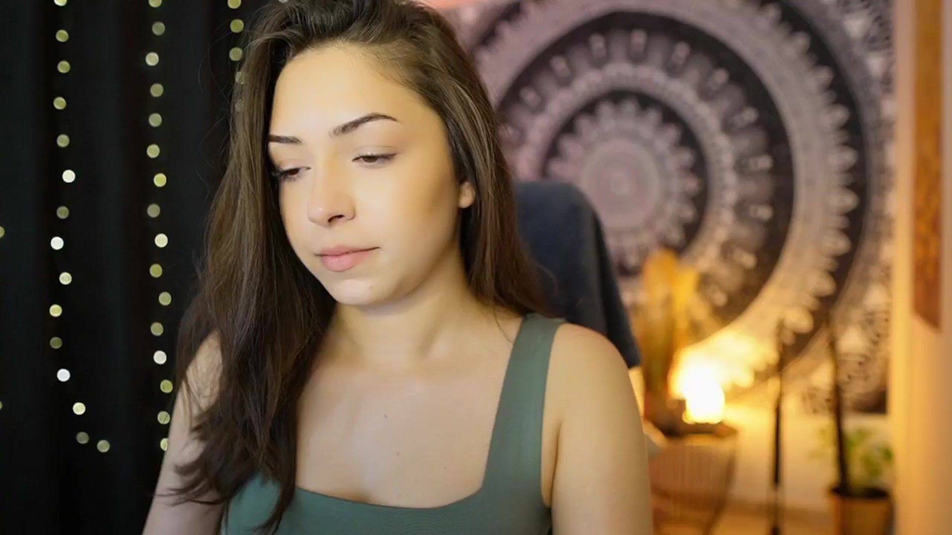 Gallery image thumbnail from Briar__Rose's myfreecams stream on, 06/04/2024, 13:46 image 15 of 20