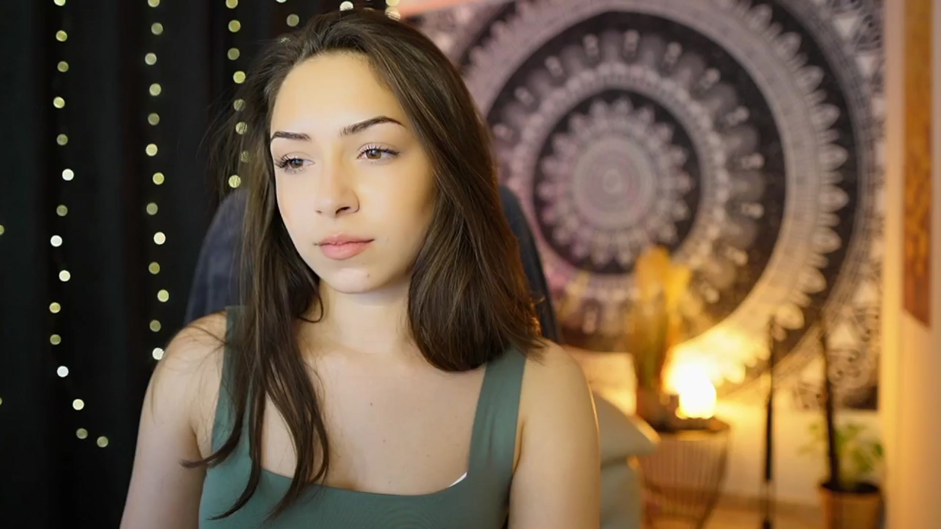 Gallery image thumbnail from Briar__Rose's myfreecams stream on, 06/04/2024, 16:16 image 13 of 20