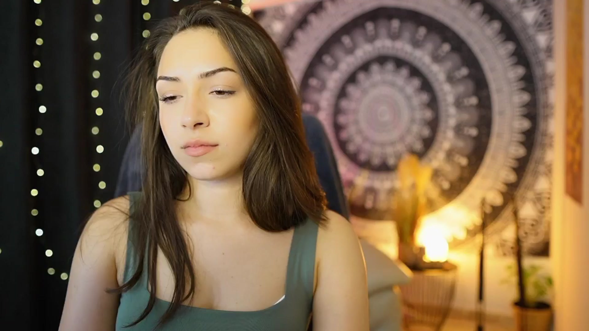 Gallery image thumbnail from Briar__Rose's myfreecams stream on, 06/04/2024, 16:16 image 18 of 20