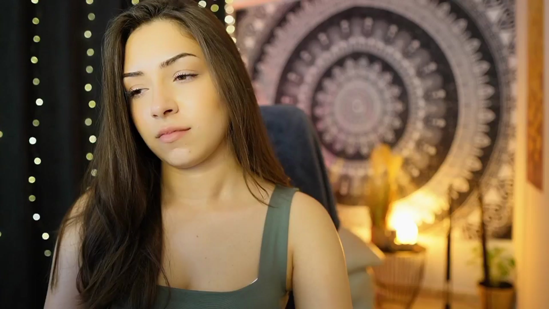 Gallery image thumbnail from Briar__Rose's myfreecams stream on, 06/04/2024, 17:27 image 6 of 20