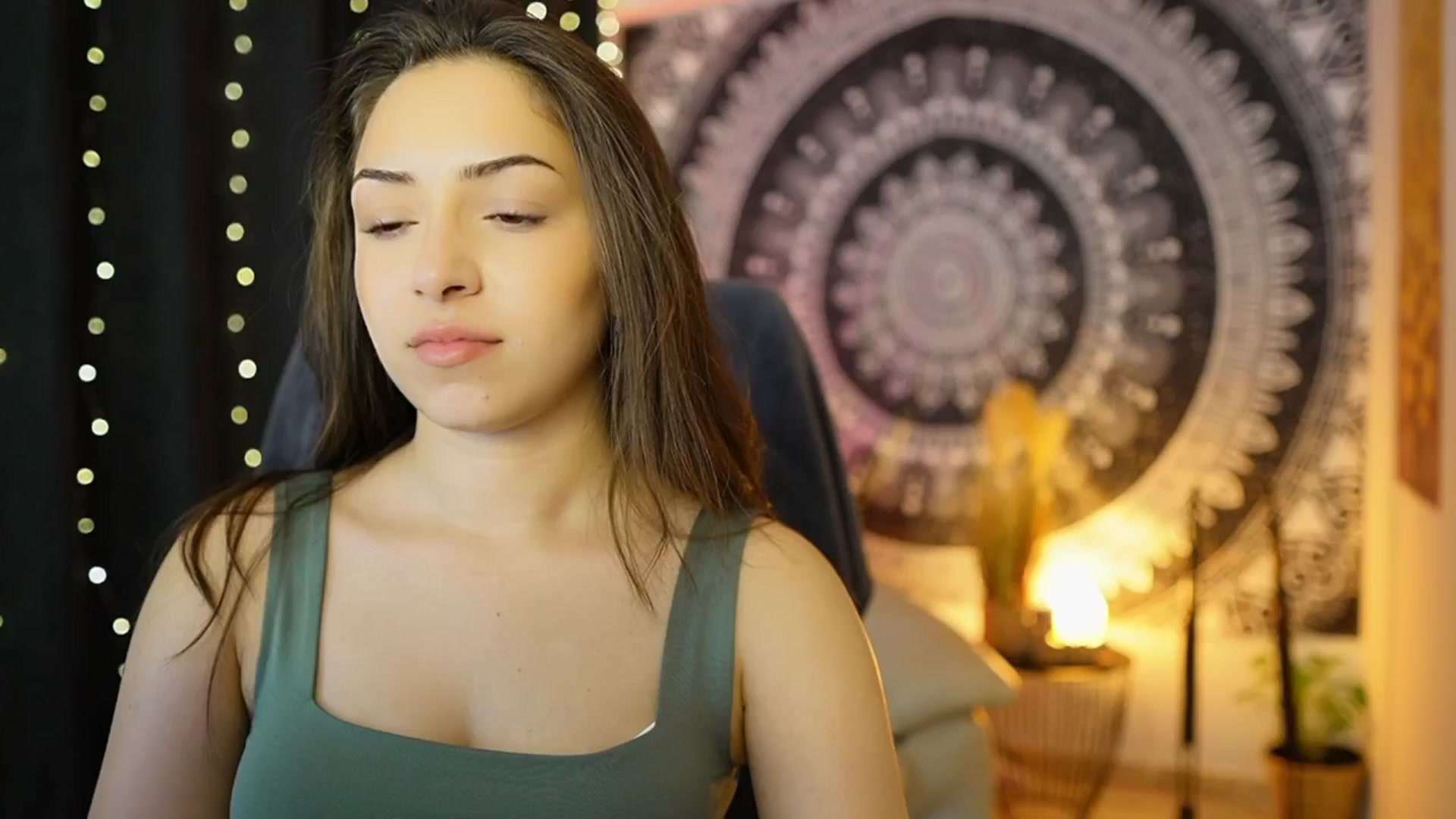 Gallery image thumbnail from Briar__Rose's myfreecams stream on, 06/04/2024, 17:27 image 15 of 20