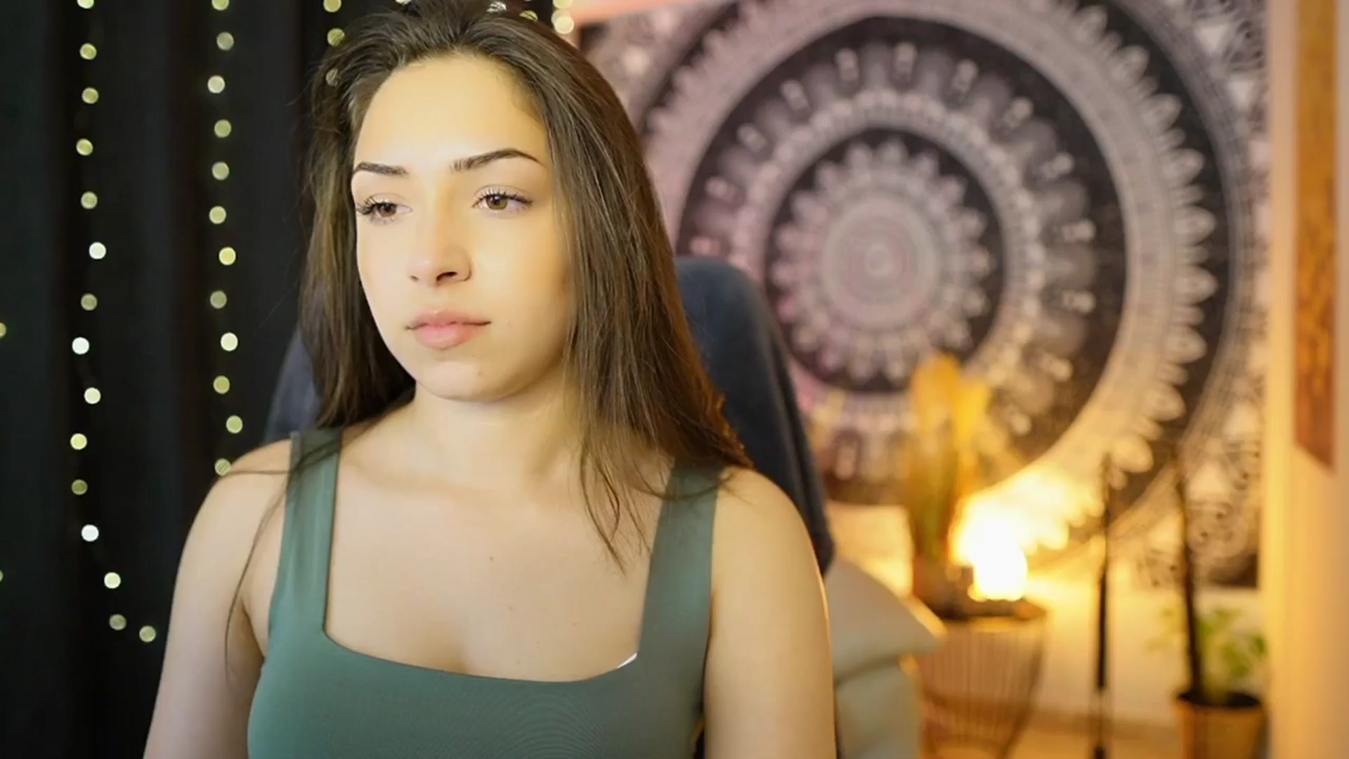 Gallery image thumbnail from Briar__Rose's myfreecams stream on, 06/04/2024, 17:27 image 18 of 20