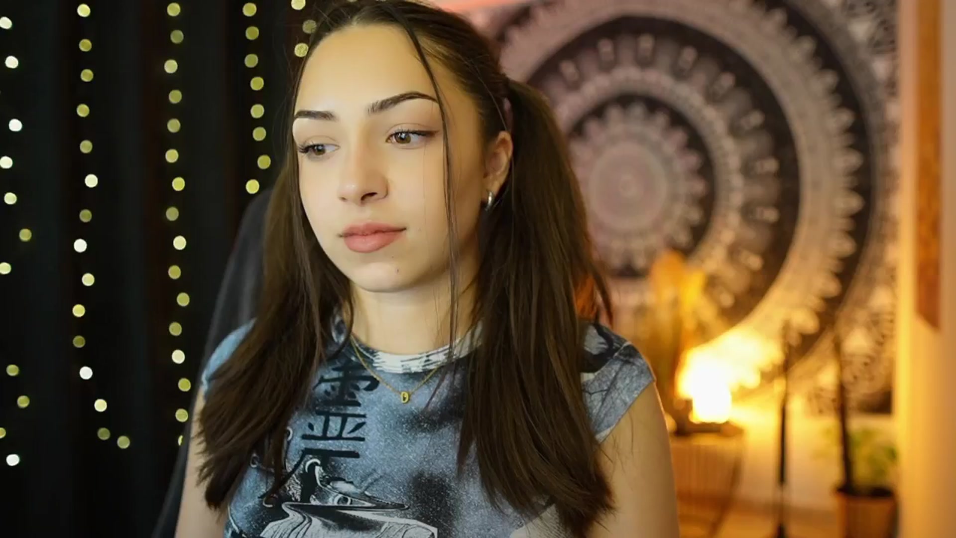 Gallery image thumbnail from Briar__Rose's myfreecams stream on, 06/05/2024, 16:45 image 16 of 20