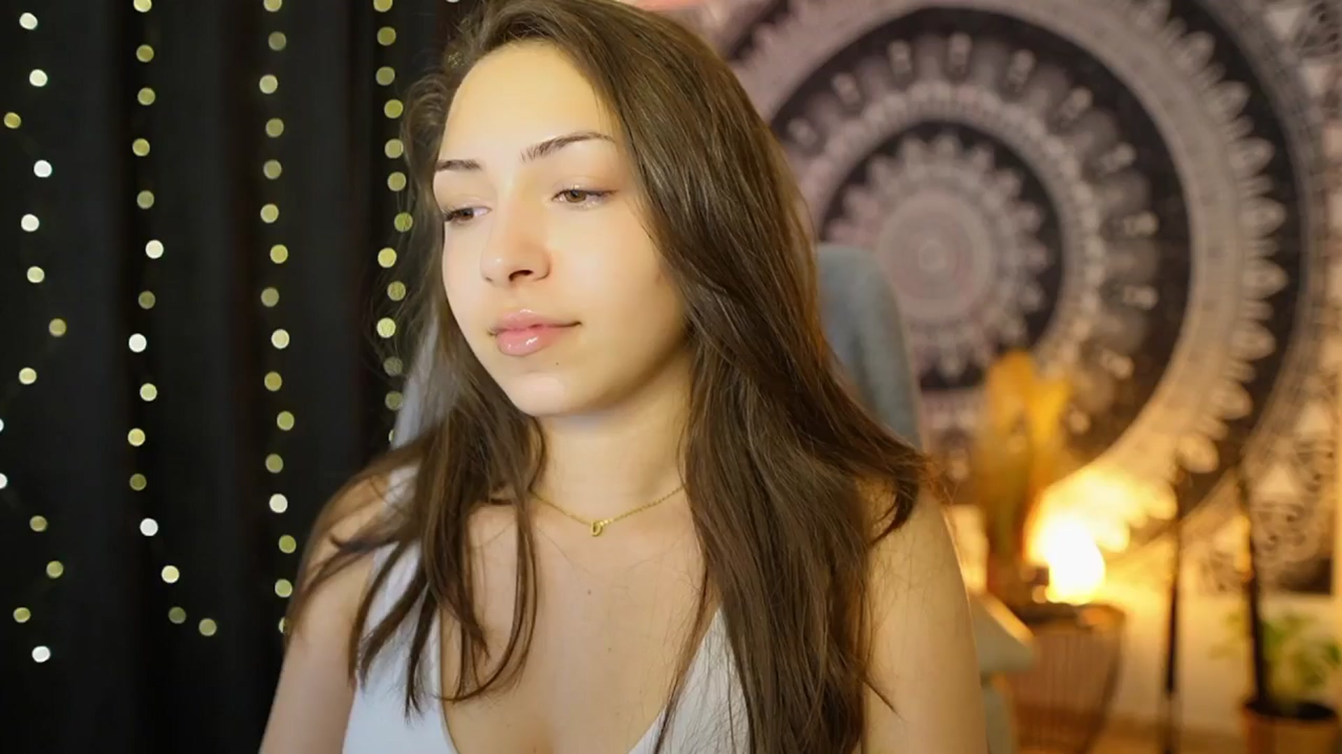 Gallery image thumbnail from Briar__Rose's myfreecams stream on, 06/11/2024, 13:45 image 11 of 20