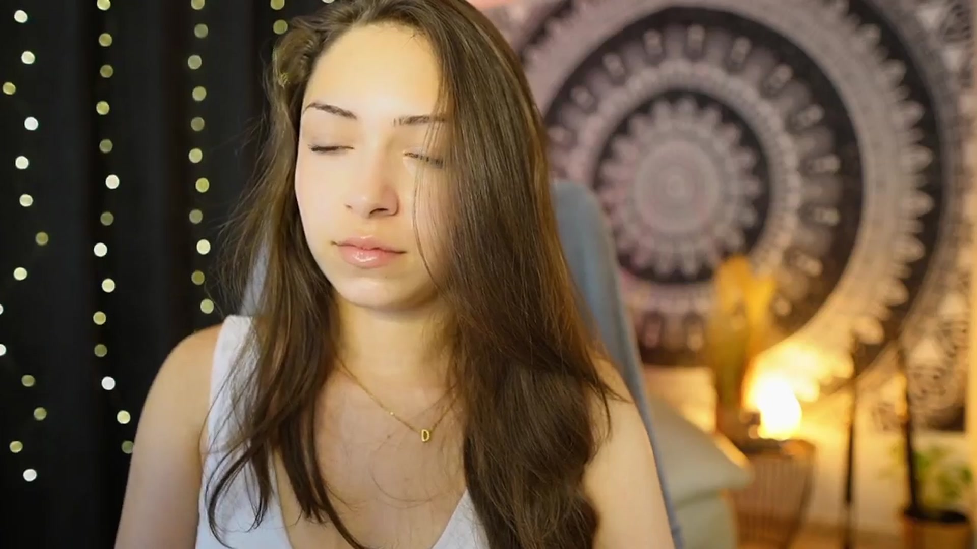 Gallery image thumbnail from Briar__Rose's myfreecams stream on, 06/11/2024, 17:02 image 19 of 20