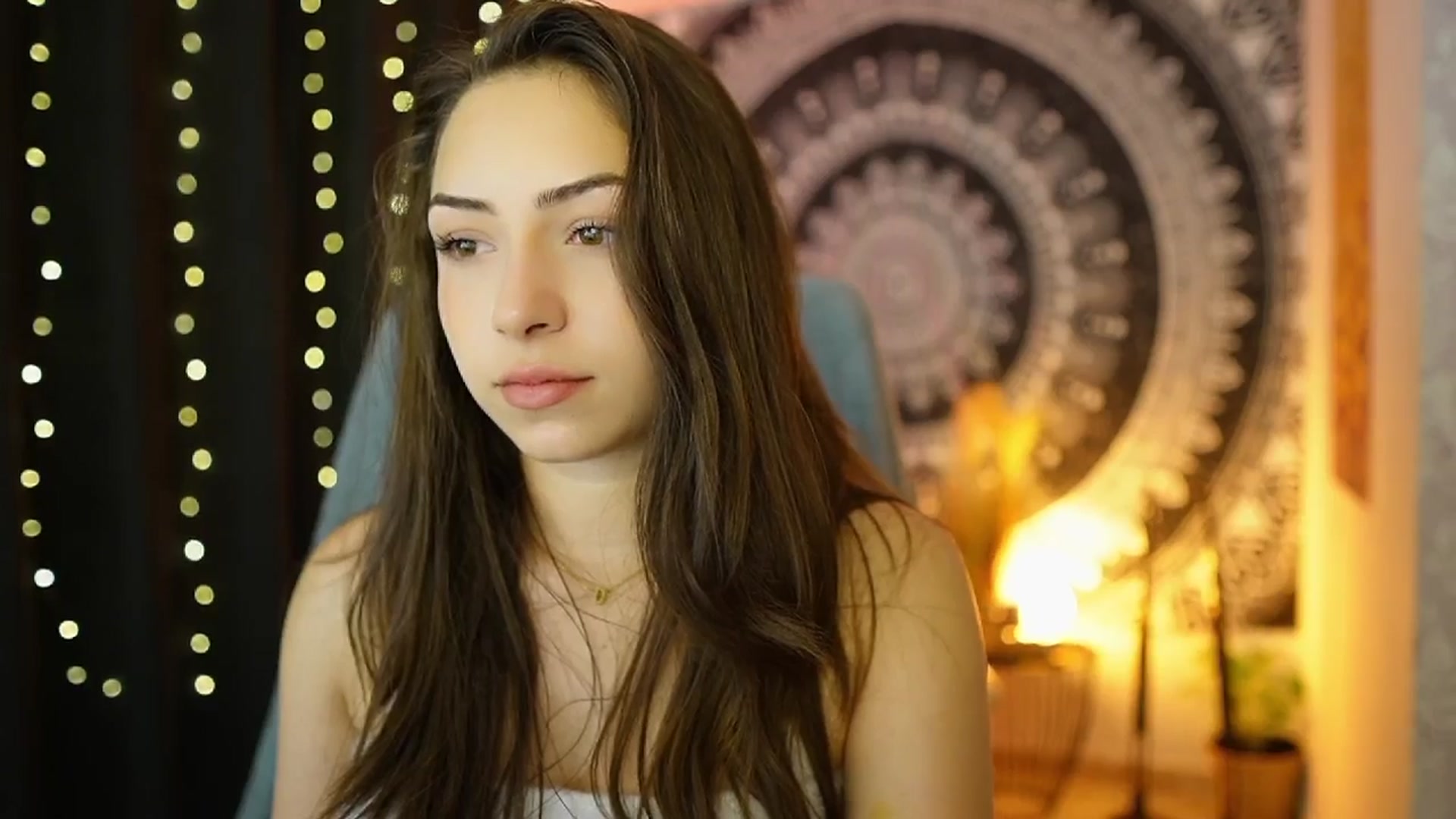 Gallery image thumbnail from Briar__Rose's myfreecams stream on, 06/12/2024, 14:11 image 15 of 20