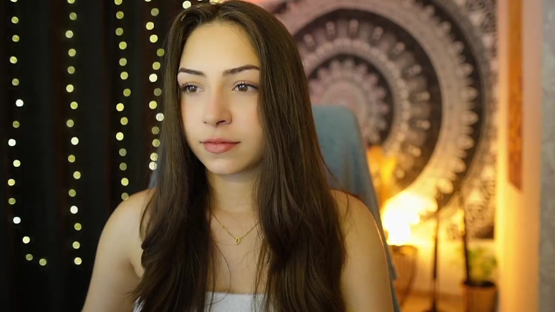 Gallery image thumbnail from Briar__Rose's myfreecams stream on, 06/12/2024, 14:11 image 6 of 20