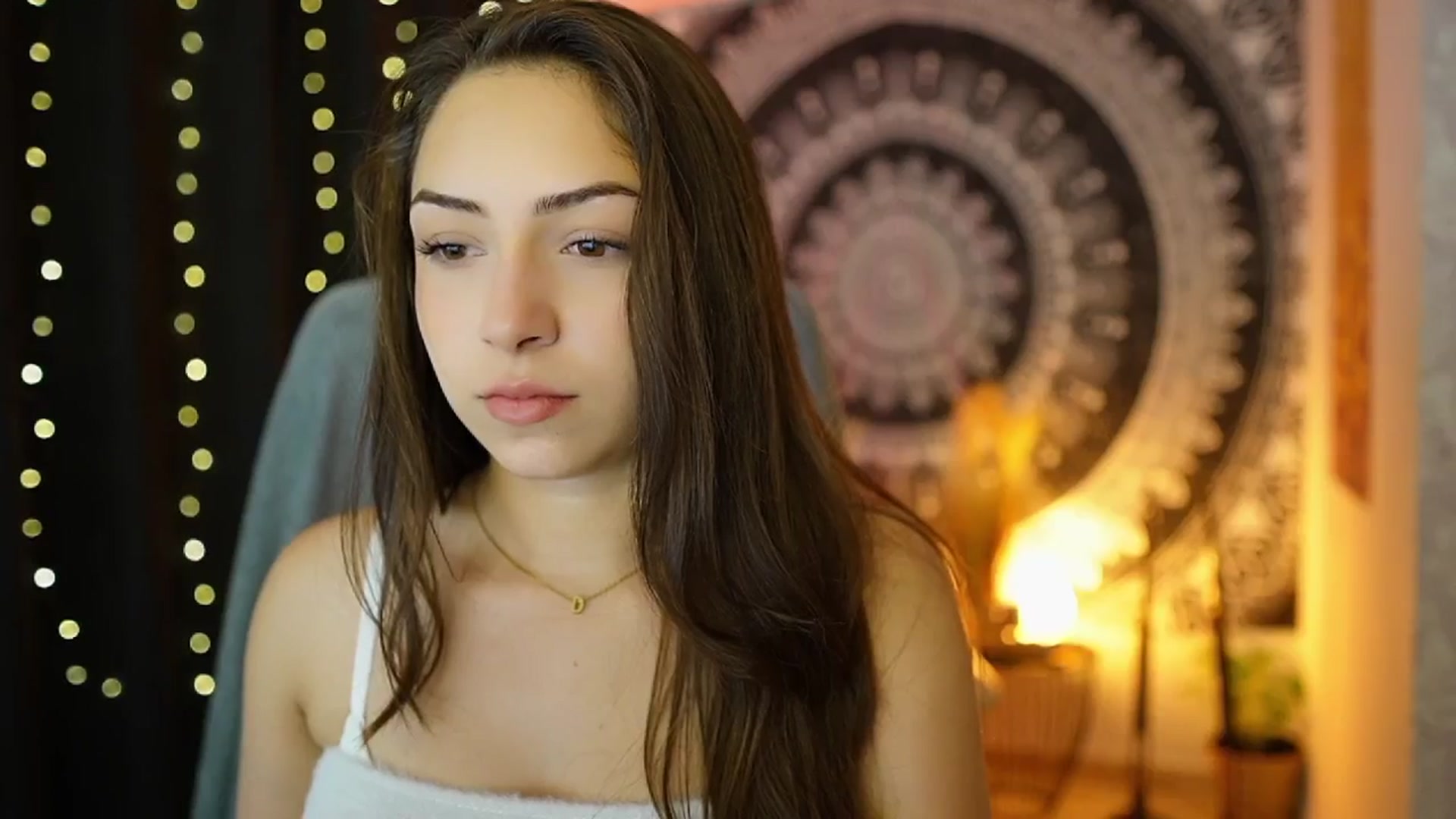 Gallery image thumbnail from Briar__Rose's myfreecams stream on, 06/12/2024, 14:39 image 5 of 20