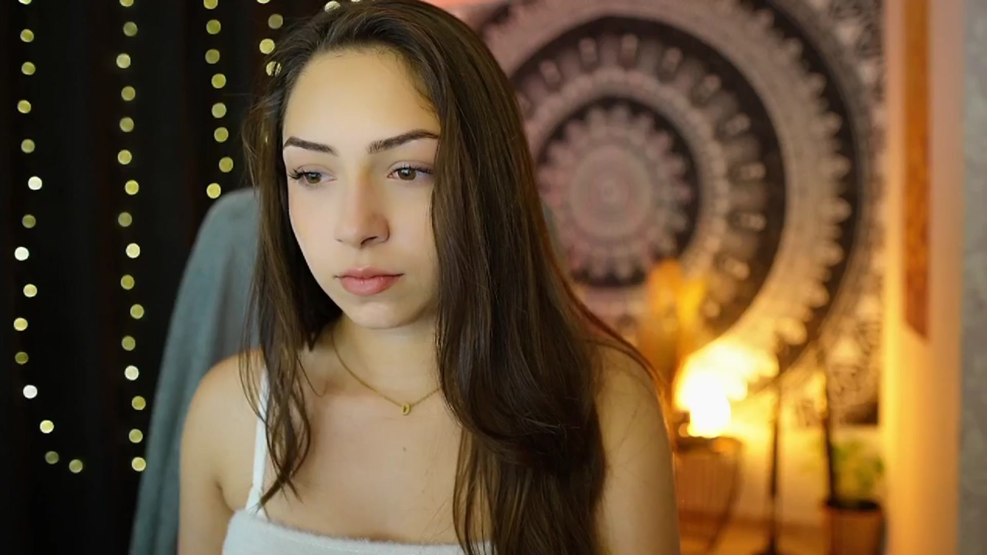 Gallery image thumbnail from Briar__Rose's myfreecams stream on, 06/12/2024, 14:39 image 10 of 20