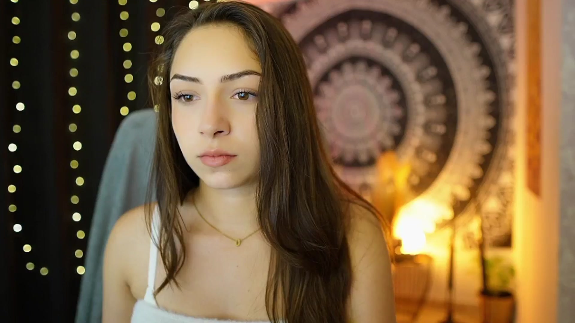 Gallery image thumbnail from Briar__Rose's myfreecams stream on, 06/12/2024, 14:39 image 18 of 20