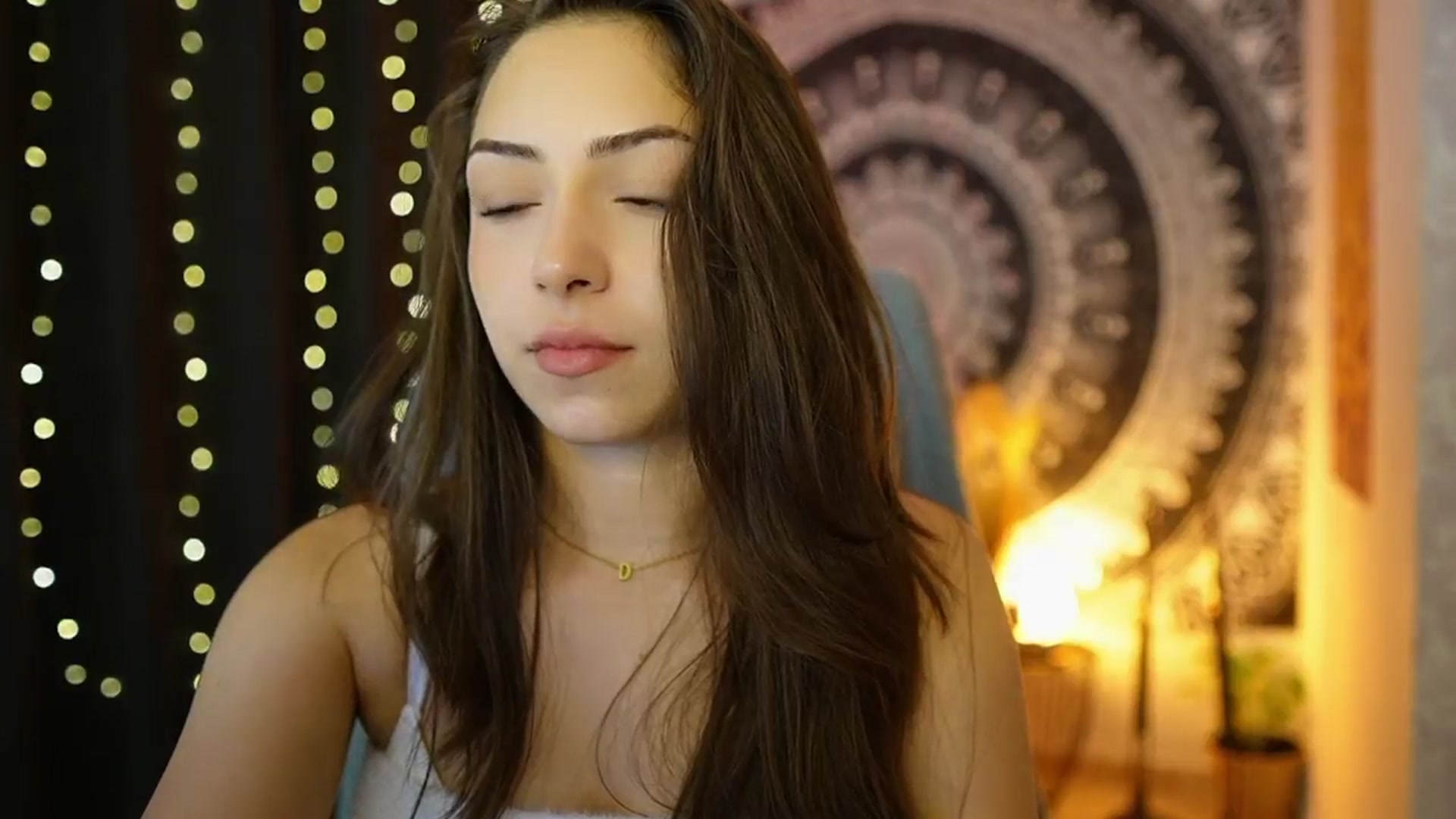 Gallery image thumbnail from Briar__Rose's myfreecams stream on, 06/12/2024, 16:38 image 3 of 20