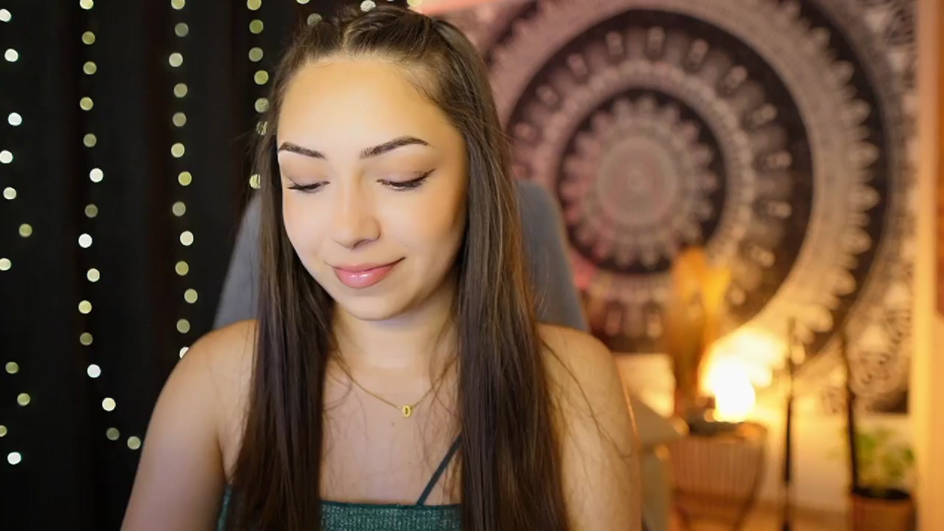 Gallery image thumbnail from Briar__Rose's myfreecams stream on, 06/14/2024, 13:35 image 10 of 20