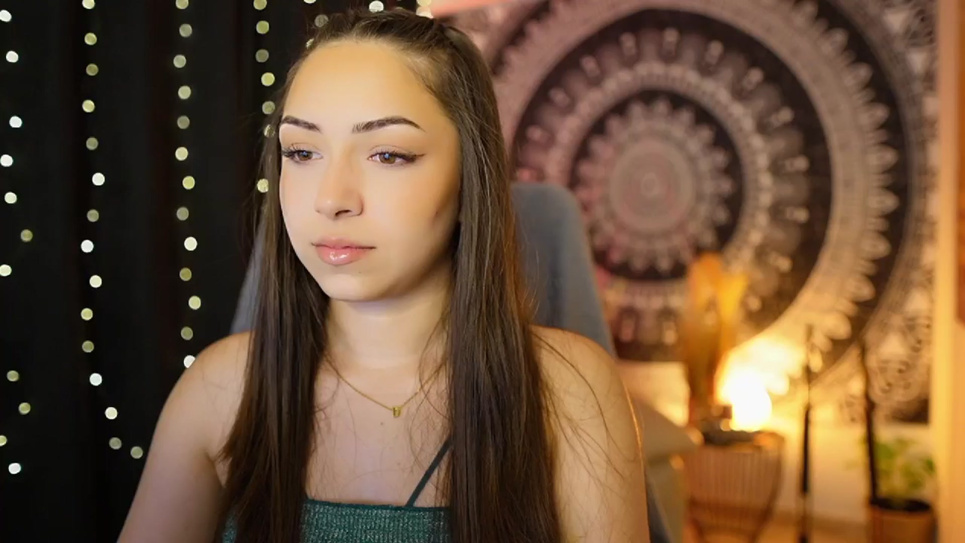 Gallery image thumbnail from Briar__Rose's myfreecams stream on, 06/14/2024, 13:35 image 19 of 20