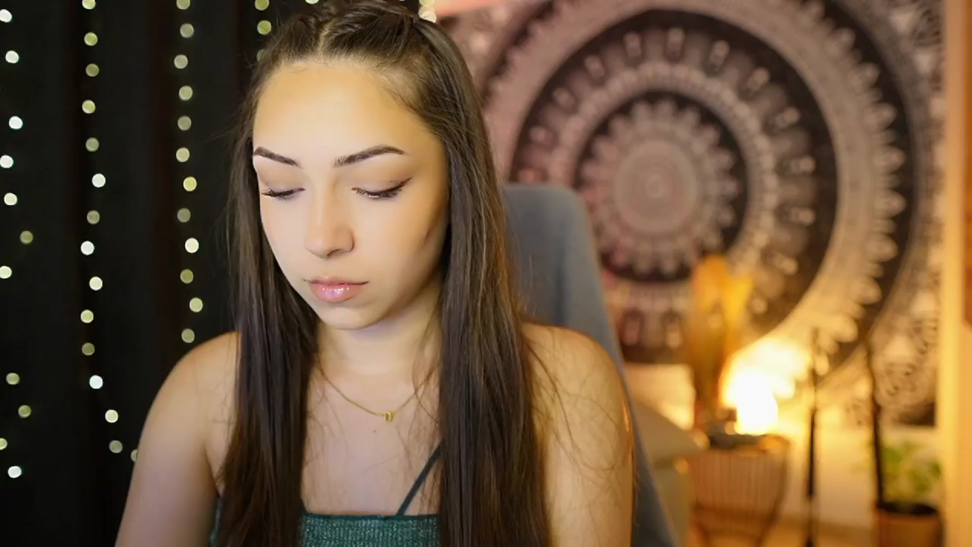 Gallery image thumbnail from Briar__Rose's myfreecams stream on, 06/14/2024, 13:35 image 1 of 20