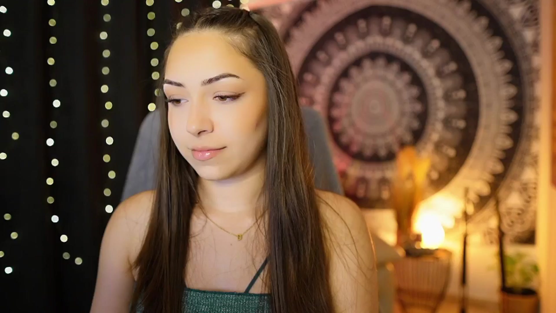 Gallery image thumbnail from Briar__Rose's myfreecams stream on, 06/14/2024, 13:35 image 15 of 20