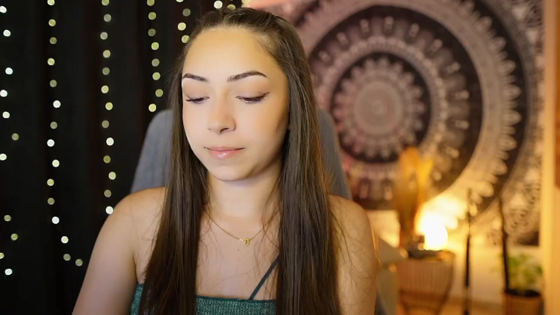 Gallery image thumbnail from Briar__Rose's myfreecams stream on, 06/14/2024, 13:35 image 4 of 20