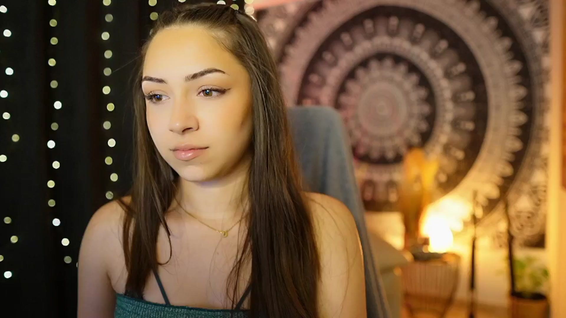Gallery image thumbnail from Briar__Rose's myfreecams stream on, 06/14/2024, 15:20 image 17 of 20