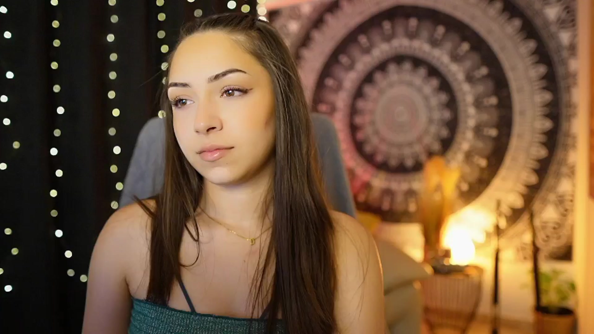 Gallery image thumbnail from Briar__Rose's myfreecams stream on, 06/14/2024, 15:20 image 9 of 20