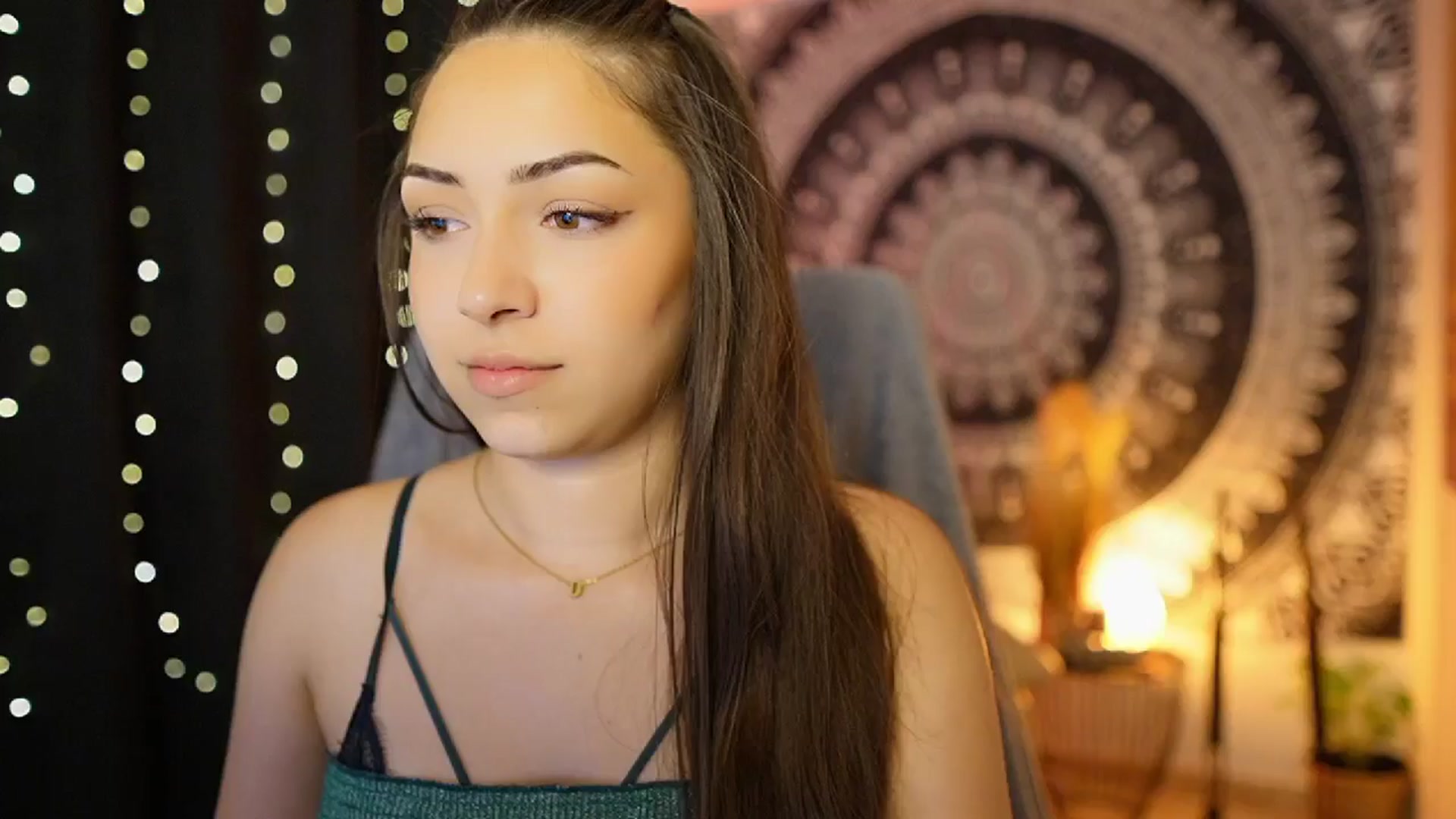 Gallery image thumbnail from Briar__Rose's myfreecams stream on, 06/14/2024, 16:05 image 16 of 20